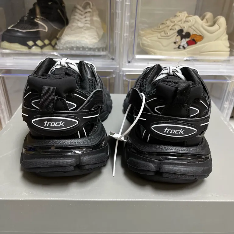 Balenciaga Shoe 